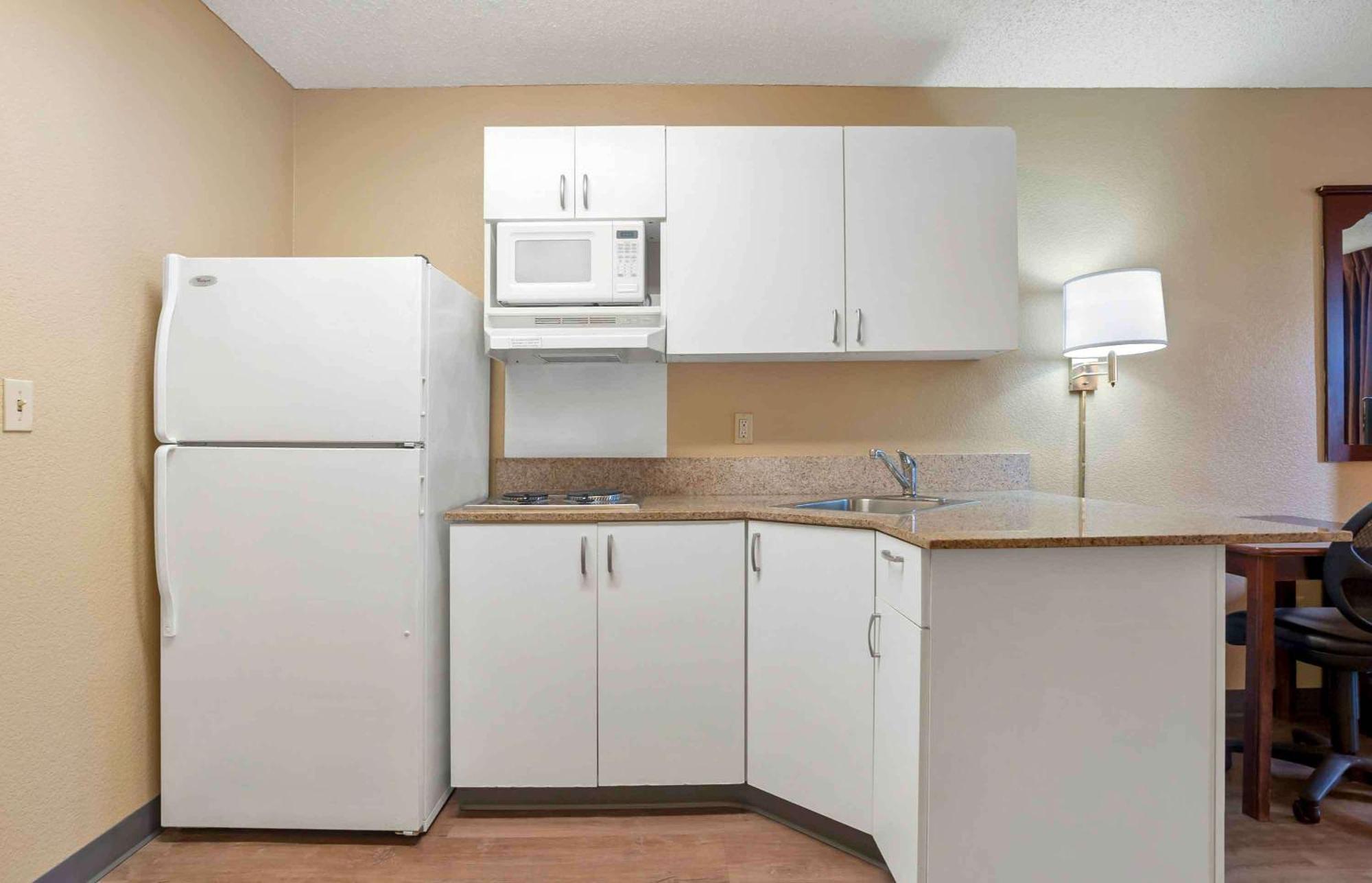 קרסון Extended Stay America Suites - Los Angeles - Torrance Harborgate Way מראה חיצוני תמונה
