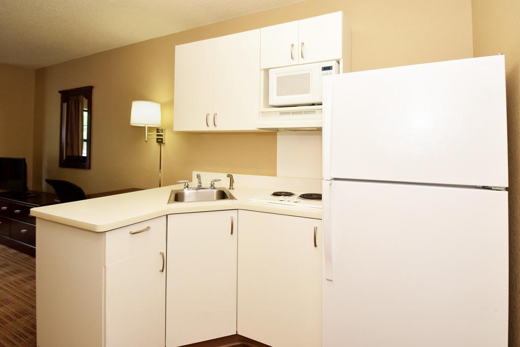 קרסון Extended Stay America Suites - Los Angeles - Torrance Harborgate Way מראה חיצוני תמונה
